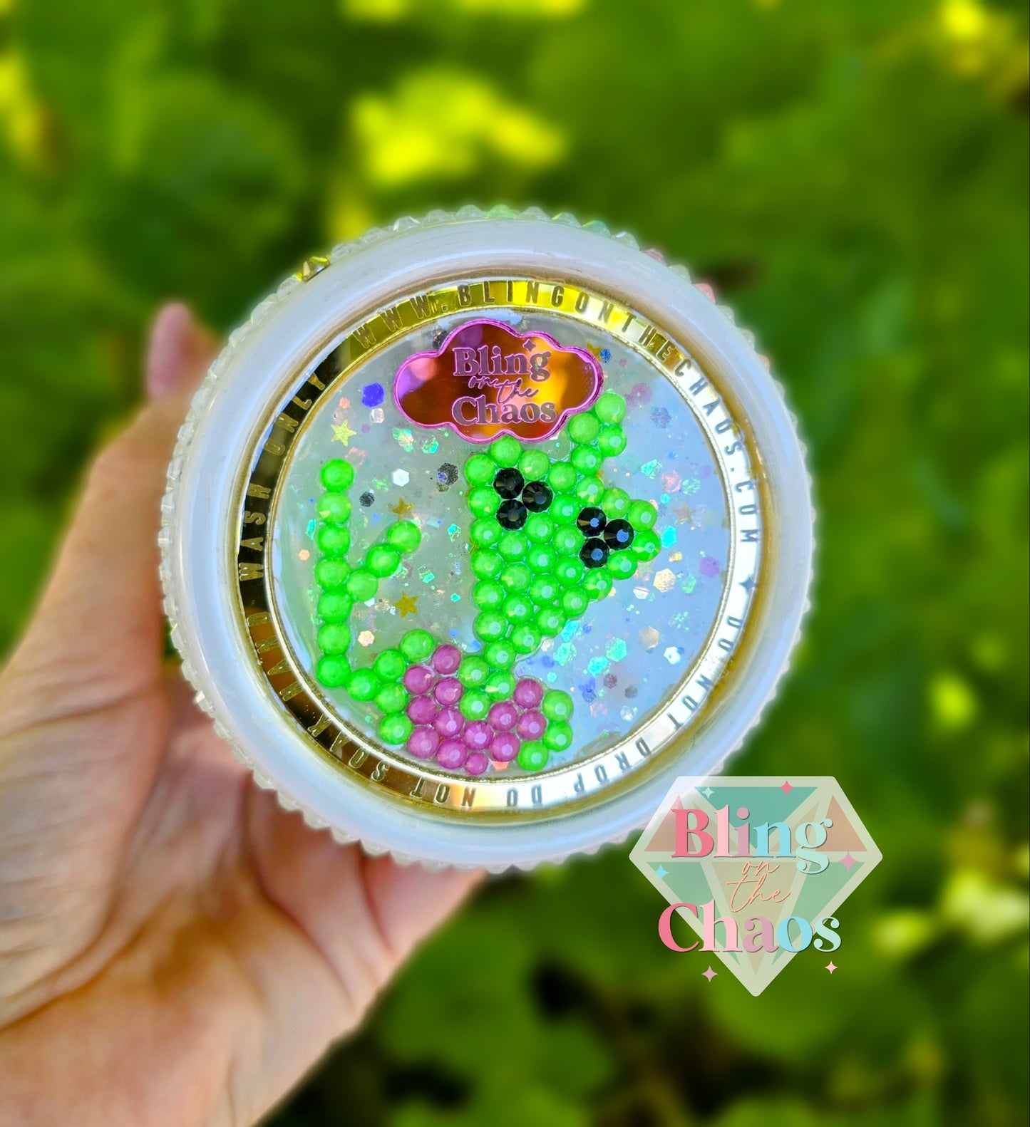 Peace Out Martian Honeycomb 24oz Plump SS16 Pattern-Template-Bling on the Chaos