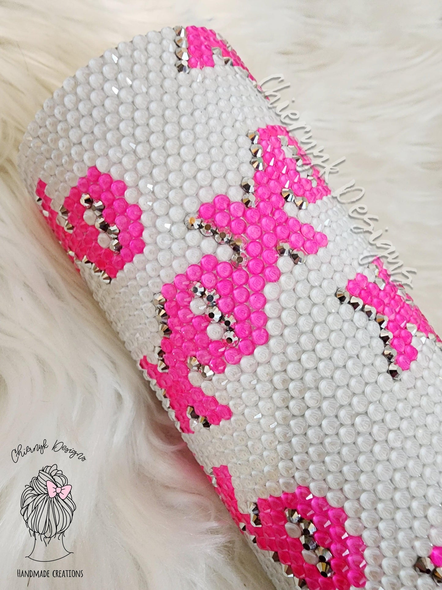 XOXO Honeycomb 20oz SS20 Pattern-Template-Bling on the Chaos