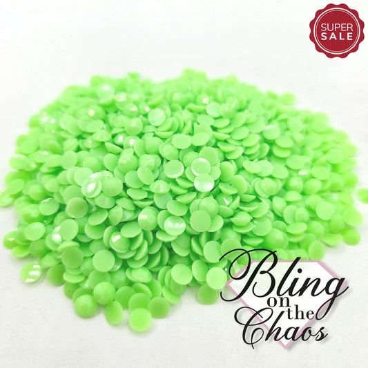 Bright Emerald Solid Jelly Resin Rhinestone-Jelly Resin Rhinestones-Bling on the Chaos