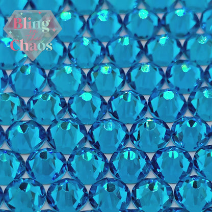 Lux Blue Zircon 8x8 Cut