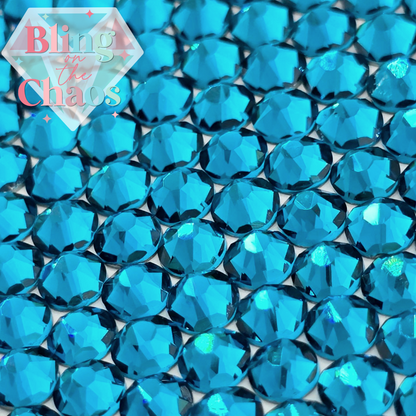 Lux Blue Zircon 8x8 Cut