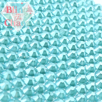 Neon Turquoise Luster Rhinestone