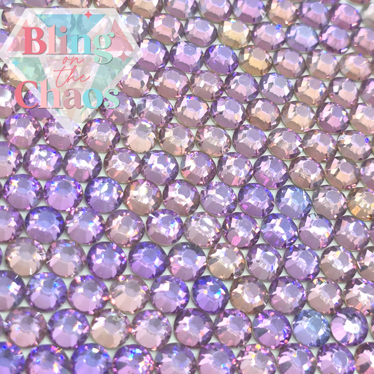 Strass en velours violet