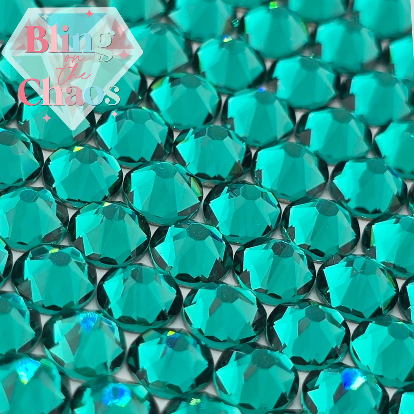 Lux Green Zircon 8x8 Cut
