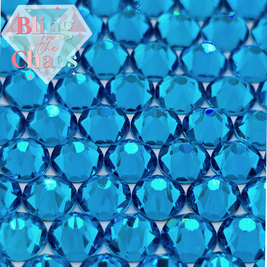 Lux Capri Blue 8x8 Cut